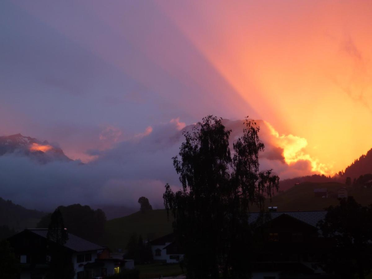 Urlaub Bei Moses Apartment ชอปเปอร์เนา ภายนอก รูปภาพ